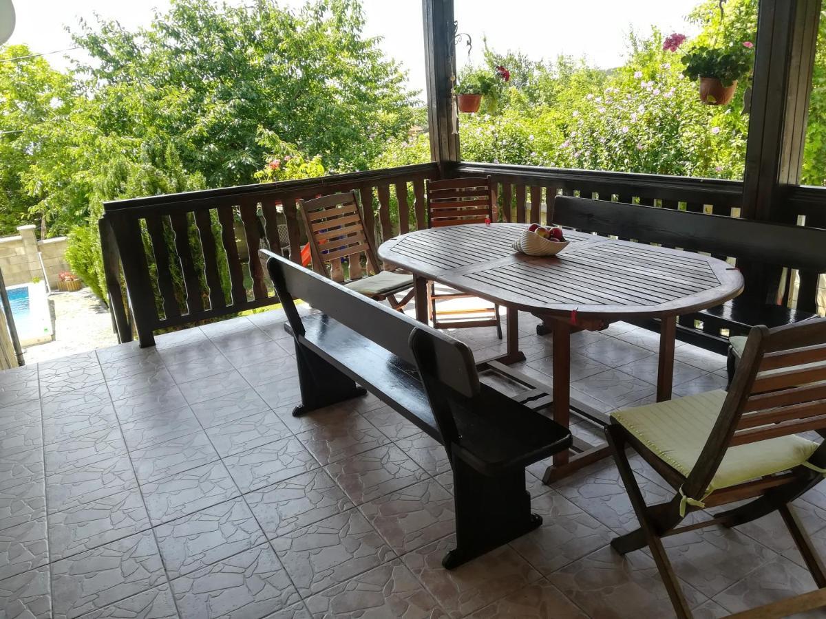 Villa Holly بالشيك المظهر الخارجي الصورة
