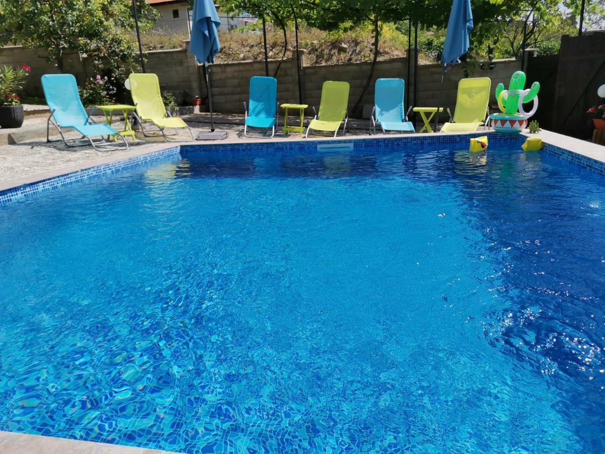 Villa Holly بالشيك المظهر الخارجي الصورة