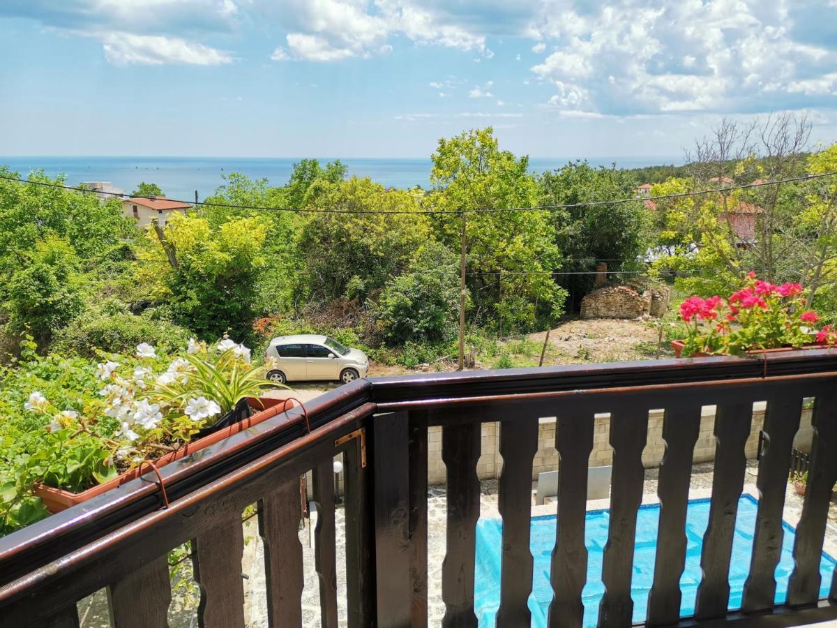Villa Holly بالشيك المظهر الخارجي الصورة