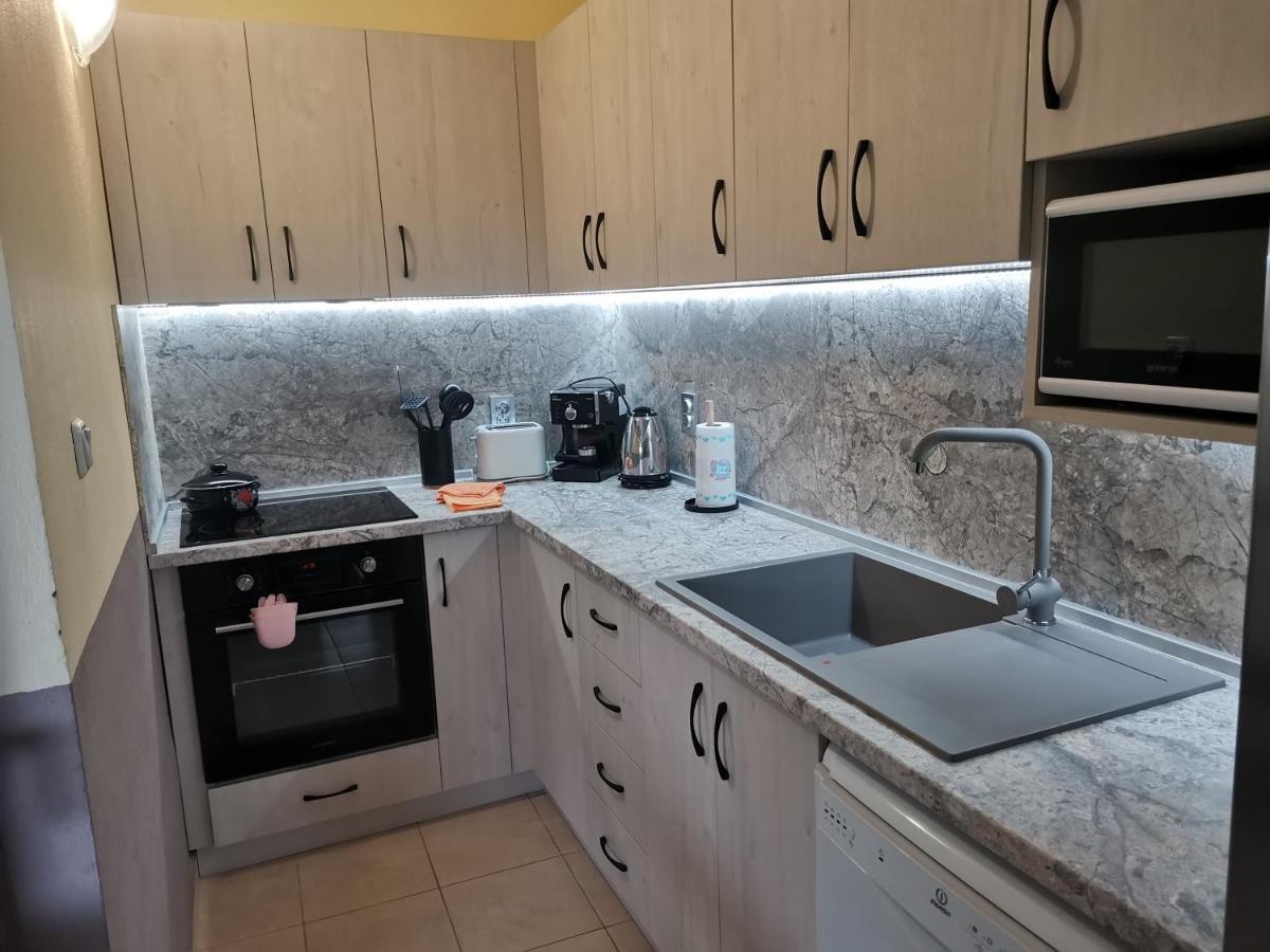 Villa Holly بالشيك المظهر الخارجي الصورة